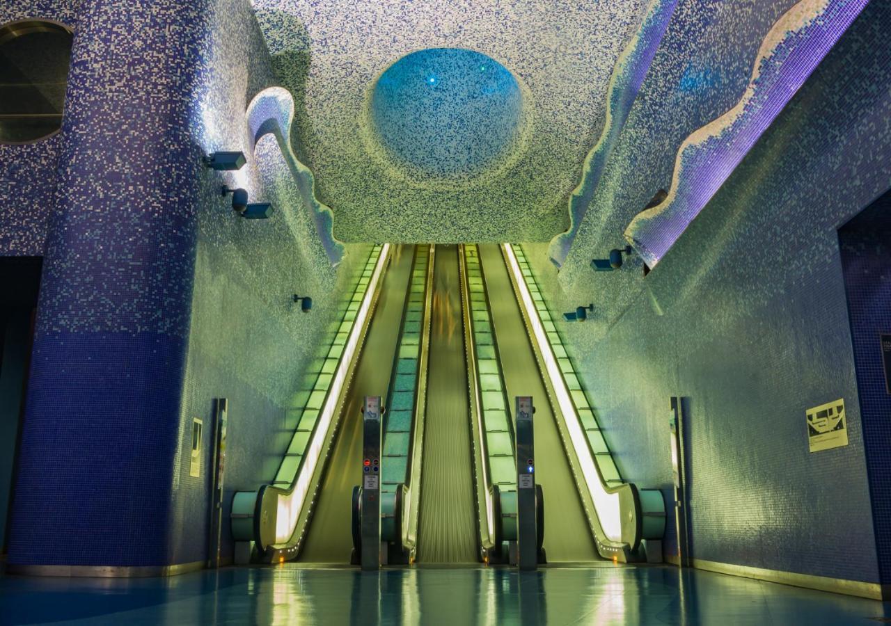Appartamento Metro Amedeo - Stanza Privata Con Vasca Idromassaggio Napoli Esterno foto